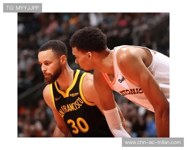 勇士替补表现回暖,库里火力输出依旧维持顶级水准 勇士替补表现回暖,库里火力输出依旧维持顶级水准