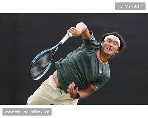 网球发球局三连 ACE 直接锁定胜利 网球发球局三连 ACE 直接锁定胜利