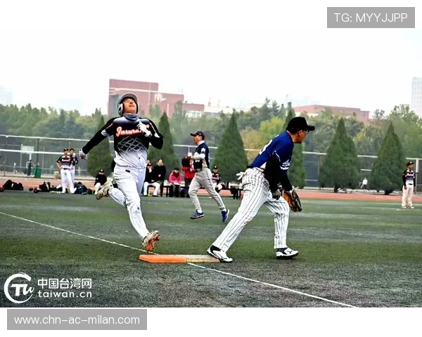 棒球守备演练:二垒手协防细节训练的全面指南 棒球守备演练:二垒手协防细节训练的全面指南