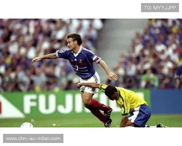 奥斯梅恩反抢效率高,那不勒斯反击更犀利 奥斯梅恩反抢效率高,那不勒斯反击更犀利