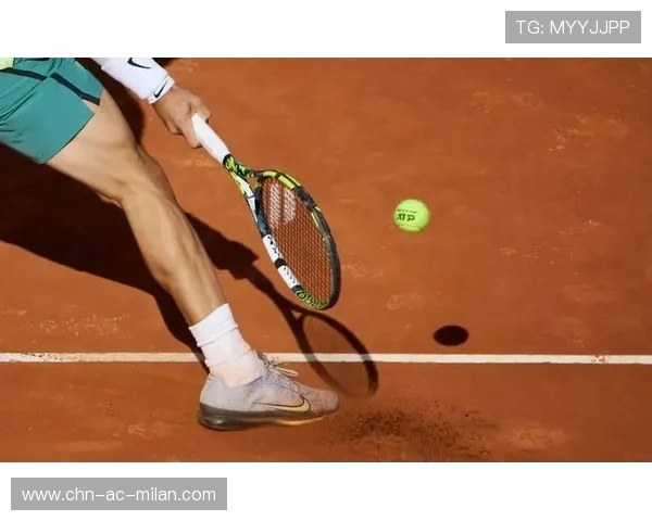 网球红土大战正反手互爆成为经典一幕